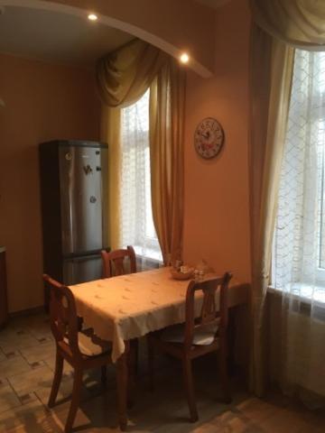 Margo Apartman Κάρλοβι Βάρι Εξωτερικό φωτογραφία